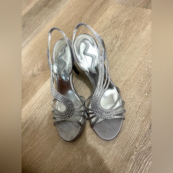 Nina Metallic Silver strappy dress heels size 9 - Picture 2 of 10